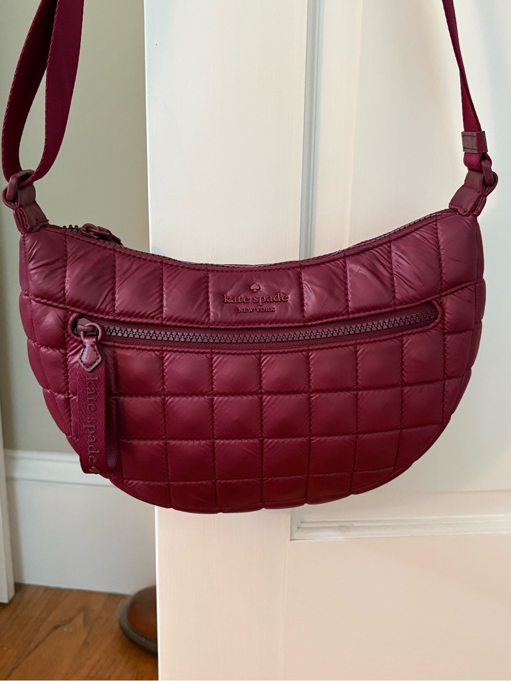 Kate Spade Quilted Tote w/Matching Crossbody Set - Picture 9 of 12